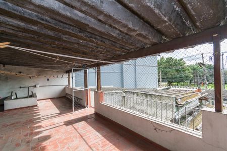 Casa à venda com 96m², 4 quartos e 2 vagasTerraço