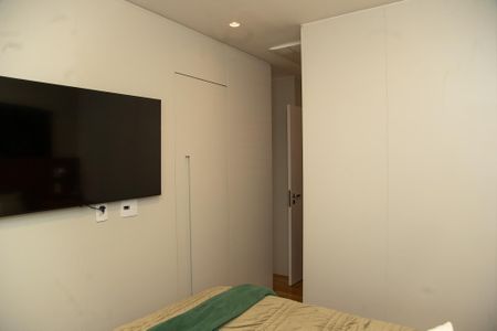 Apartamento à venda com 125m², 2 quartos e 2 vagas Apartamento à venda com 125m², 2 quartos e 2 vagasSuíte 1