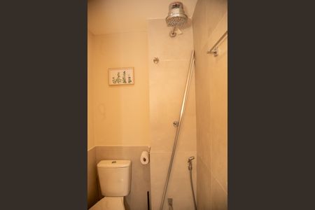 Apartamento à venda com 125m², 2 quartos e 2 vagas Apartamento à venda com 125m², 2 quartos e 2 vagasBanheiro de Serviço