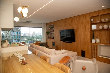 Apartamento à venda com 125m², 2 quartos e 2 vagas Apartamento à venda com 125m², 2 quartos e 2 vagasSala