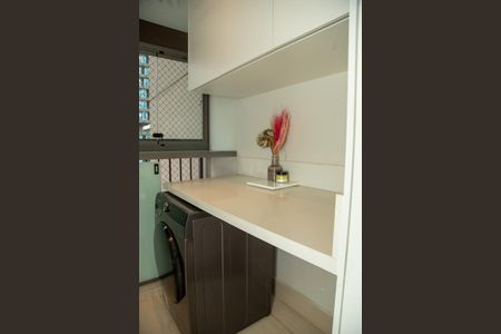 Apartamento à venda com 125m², 2 quartos e 2 vagas Apartamento à venda com 125m², 2 quartos e 2 vagasÁrea de Serviço