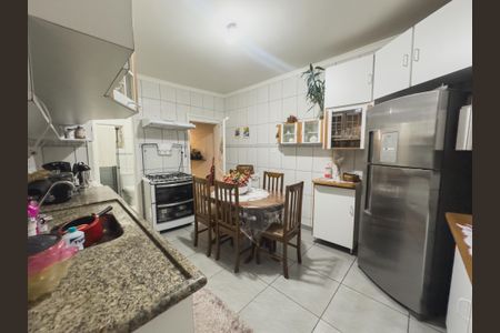 Casa para alugar com 160m², 3 quartos e sem vagaCozinha