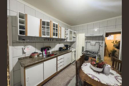 Casa para alugar com 160m², 3 quartos e sem vagaCozinha