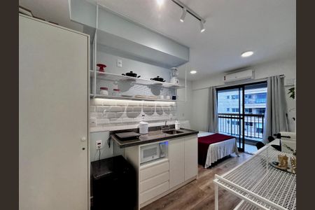 Studio à venda com 25m², 0 quarto e sem vagaCozinha