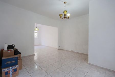 Casa à venda com 86m², 2 quartos e sem vaga Casa à venda com 86m², 2 quartos e sem vagaSala