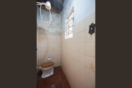 Casa à venda com 86m², 2 quartos e sem vaga Casa à venda com 86m², 2 quartos e sem vagaBanheiro de Serviço