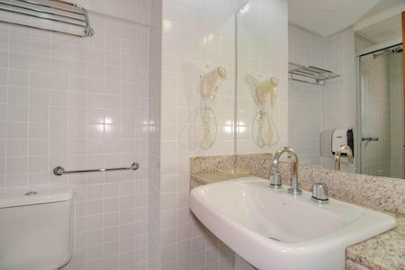 Studio à venda com 29m², 1 quarto e sem vaga Studio à venda com 29m², 1 quarto e sem vagaBanheiro