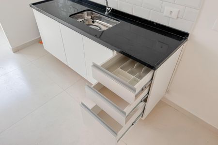 Apartamento à venda com 42m², 1 quarto e sem vaga Apartamento à venda com 42m², 1 quarto e sem vagaCozinha - Armários