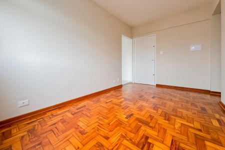 Apartamento à venda com 42m², 1 quarto e sem vaga Apartamento à venda com 42m², 1 quarto e sem vagaSala