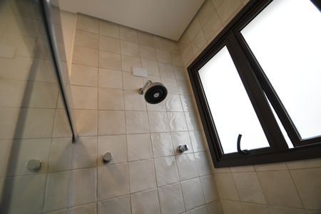 Casa de condomínio à venda com 350m², 3 quartos e 4 vagasBanheiro da Suíte 2