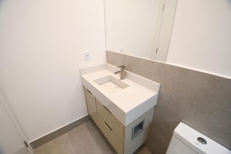 Casa de condomínio à venda com 350m², 3 quartos e 4 vagasBanheiro da Suíte 2