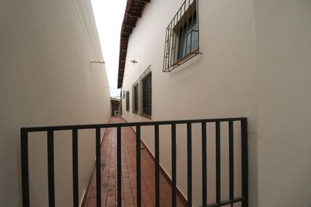 Casa para alugar com 222m², 5 quartos e 3 vagasCorredor Externo