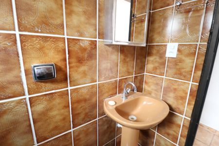 Casa para alugar com 222m², 5 quartos e 3 vagasBanheiro da Edícula