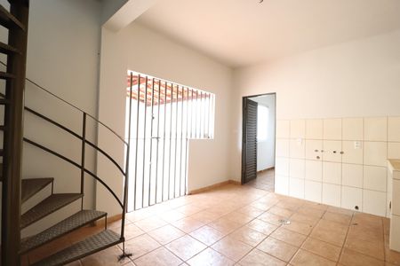 Casa para alugar com 222m², 5 quartos e 3 vagasÁrea de Serviço