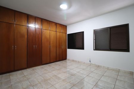 Casa para alugar com 222m², 5 quartos e 3 vagasQuarto 2