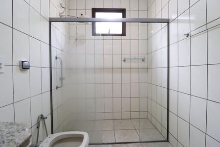 Casa para alugar com 222m², 5 quartos e 3 vagasBanheiro do Quarto 3