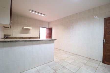 Casa para alugar com 222m², 5 quartos e 3 vagasCozinha