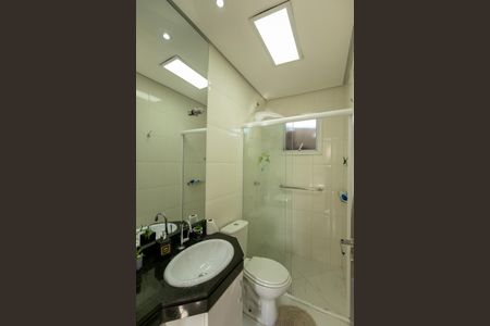 Casa de condomínio à venda com 144m², 3 quartos e 2 vagas Casa de condomínio à venda com 144m², 3 quartos e 2 vagasBanheiro da Suíte