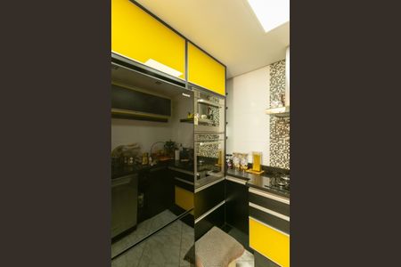 Casa de condomínio à venda com 144m², 3 quartos e 2 vagas Casa de condomínio à venda com 144m², 3 quartos e 2 vagasCozinha