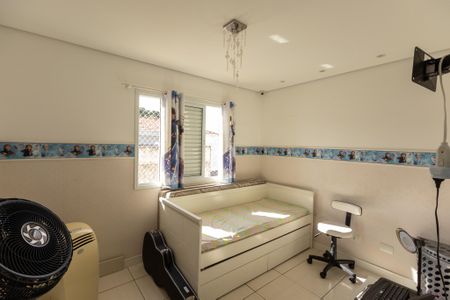 Casa de condomínio à venda com 144m², 3 quartos e 2 vagas Casa de condomínio à venda com 144m², 3 quartos e 2 vagasSuíte