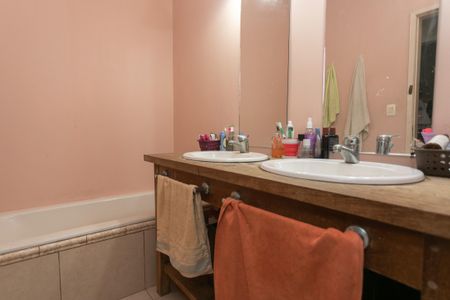 Apartamento à venda com 112m², 3 quartos e sem vaga Apartamento à venda com 112m², 3 quartos e sem vagaBanheiro Social