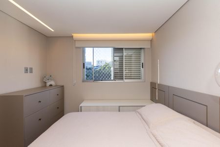 Apartamento à venda com 185m², 5 quartos e 4 vagasQuarto 3