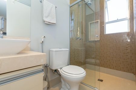 Apartamento à venda com 185m², 5 quartos e 4 vagasBanheiro 3