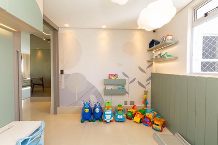 Apartamento à venda com 185m², 5 quartos e 4 vagasQuarto 1