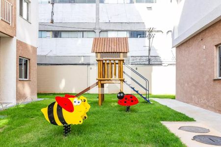 Apartamento para alugar com 37m², 2 quartos e sem vagaPlayground