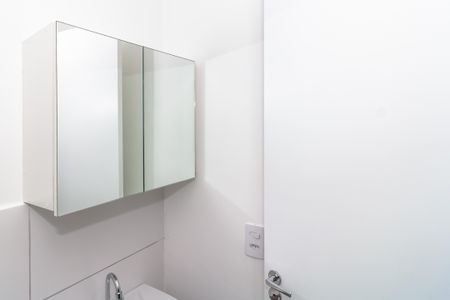 Apartamento para alugar com 37m², 2 quartos e sem vagaBanheiro