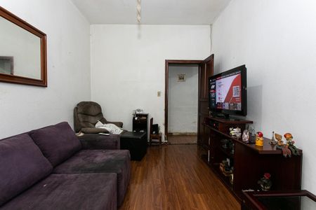 Casa à venda com 400m², 2 quartos e 3 vagasSala