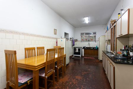 Casa à venda com 400m², 2 quartos e 3 vagasCozinha