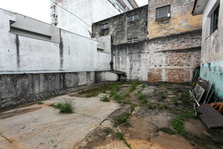 Casa à venda com 400m², 2 quartos e 3 vagasQuintal