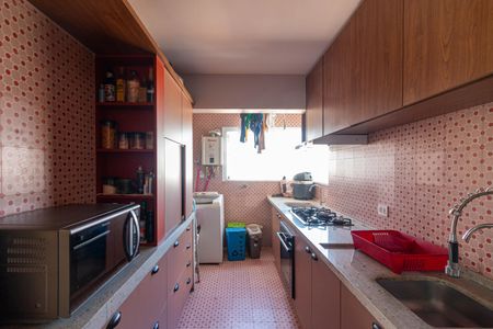 Apartamento para alugar com 98m², 3 quartos e 1 vaga Apartamento para alugar com 98m², 3 quartos e 1 vagaCozinha e Área de Serviço