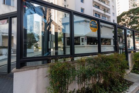 Apartamento para alugar com 98m², 3 quartos e 1 vaga Apartamento para alugar com 98m², 3 quartos e 1 vagaFachada e portaria