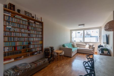Apartamento para alugar com 98m², 3 quartos e 1 vaga Apartamento para alugar com 98m², 3 quartos e 1 vagaSala