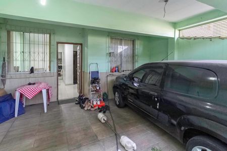 Casa à venda com 120m², 3 quartos e 2 vagasEntrada