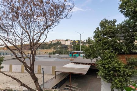 Casa à venda com 120m², 3 quartos e 2 vagasTerraço - Vista