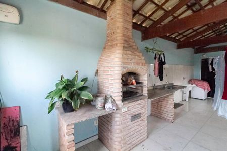 Casa à venda com 120m², 3 quartos e 2 vagasTerraço