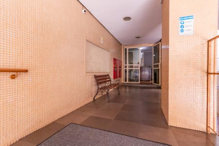 Apartamento à venda com 79m², 2 quartos e sem vagaHall social