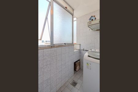 Apartamento à venda com 79m², 2 quartos e sem vagaÁrea de Serviço