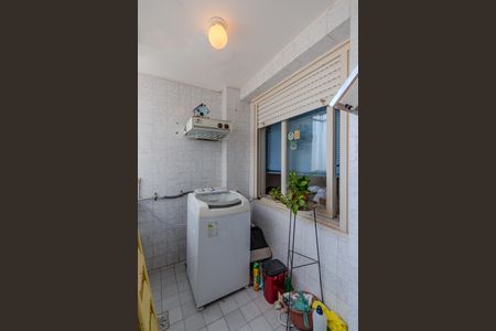 Apartamento à venda com 79m², 2 quartos e sem vagaÁrea de Serviço