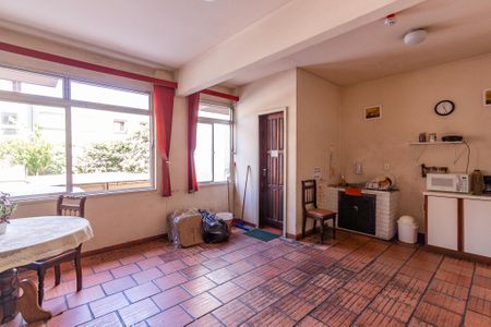 Apartamento à venda com 79m², 2 quartos e sem vagaÁrea comum - Salão de festas