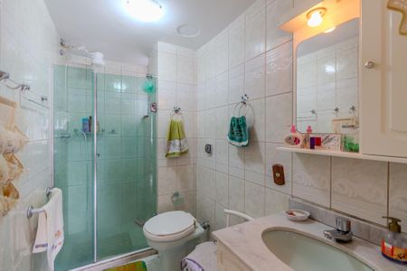 Apartamento à venda com 79m², 2 quartos e sem vagaBanheiro