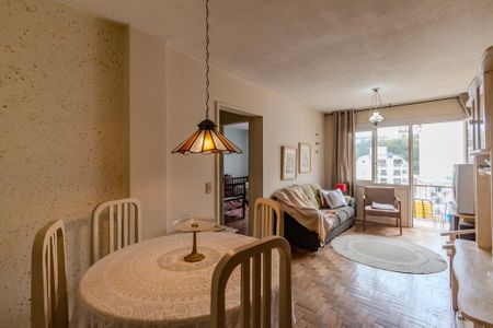 Apartamento à venda com 79m², 2 quartos e sem vagaSala