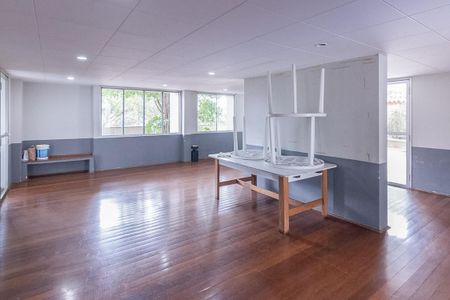 Apartamento para alugar com 50m², 2 quartos e 1 vaga Apartamento para alugar com 50m², 2 quartos e 1 vagaÁrea comum - Salão de festas