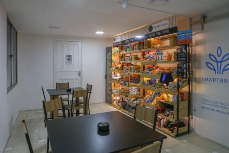 Apartamento para alugar com 50m², 2 quartos e 1 vaga Apartamento para alugar com 50m², 2 quartos e 1 vagaMini Mercado