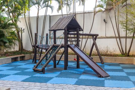 Apartamento para alugar com 50m², 2 quartos e 1 vaga Apartamento para alugar com 50m², 2 quartos e 1 vagaÁrea comum - Playground