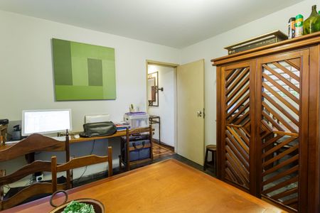 Casa à venda com 160m², 3 quartos e 3 vagasSala