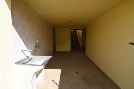 Casa à venda com 245m², 5 quartos e 2 vagasÁrea de Serviço